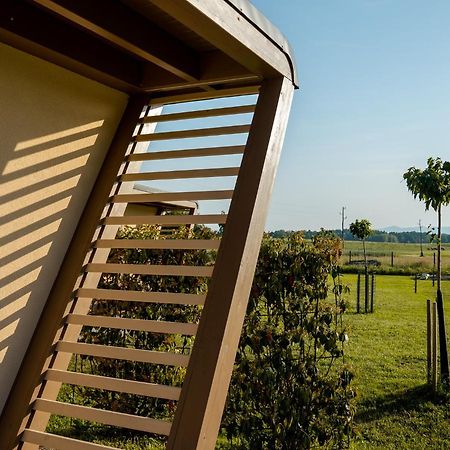 Fortun Estate - Apartmaji Ob Reki Kolpi Metlika Εξωτερικό φωτογραφία
