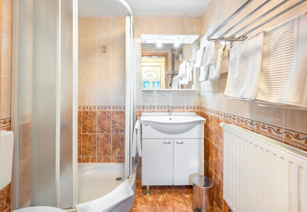 Fortun Estate - Apartmaji Ob Reki Kolpi Metlika Εξωτερικό φωτογραφία